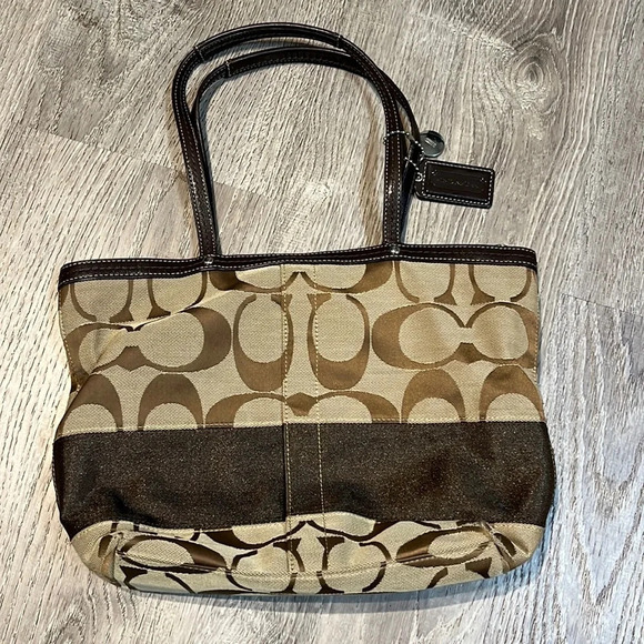 Coach Creed Brown Canvas Signature Stripe Shoulder Tote - Picture 1 of 9